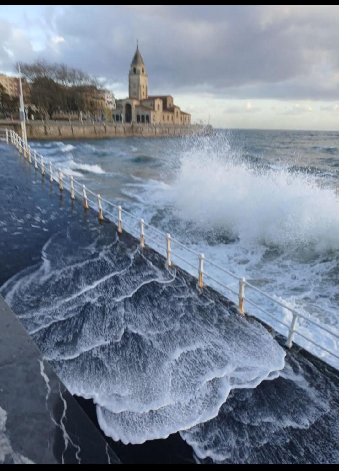 Brisas Del Norte Gijón Exteriér fotografie